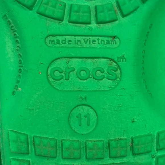 Crocs Classic Clogs Green Ivy Mens 11 Slipons Shoes Lightweight Comfy Christmas - Picture 6 of 7